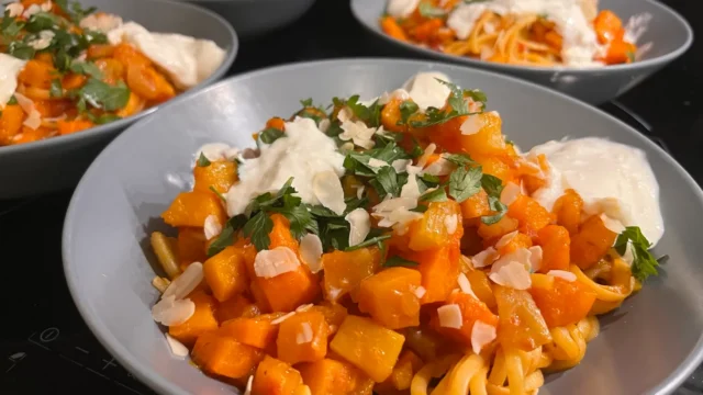 Une portion de la recette HelloFresh servie dans une assiette